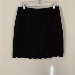 ELLE black scalloped pencil skirt size 10